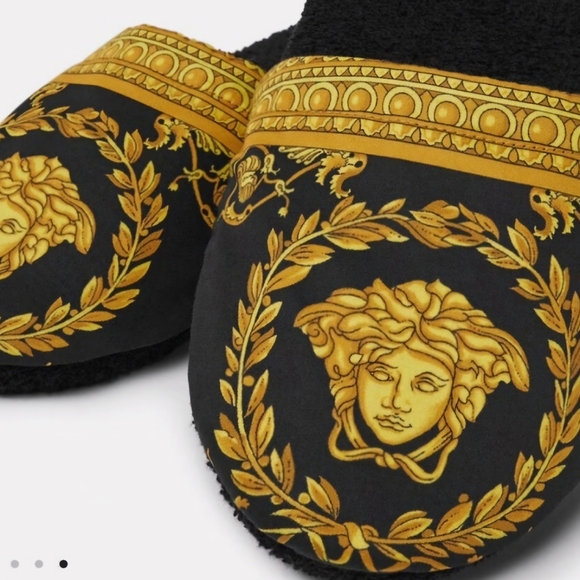 I ❤️ Baroque Slippers - Picture 6 of 7